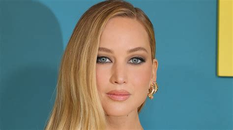 jennifer lawrence. naked|Jennifer Lawrence is full frontal nude in Netflixs No Hard Feelings